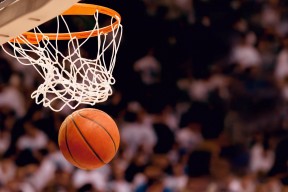 LDSports乐动-逆转之王穆古鲁扎连场翻盘，热火极限挑战